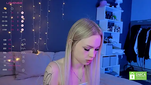 Snapshot of aneta_alisha chatting on November 19, 2025, 11:32 am aneta alisha online show from November 19, 2025, 11:32 am