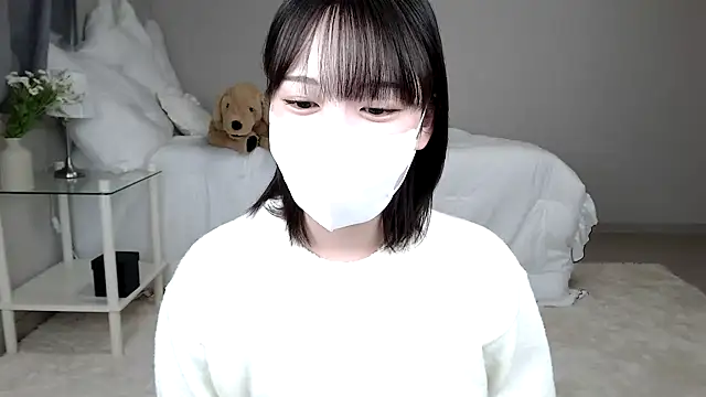 mei mei chan online show from January 13, 2025, 10:47 am