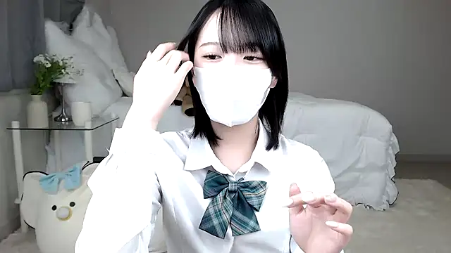 mei mei chan online show from December 7, 2024, 6:37 am