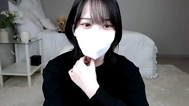 mei mei chan online show from December 19, 2024, 1:51 pm