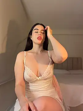 Mavi Coless online show from July 17, 2026, 2:20 am
