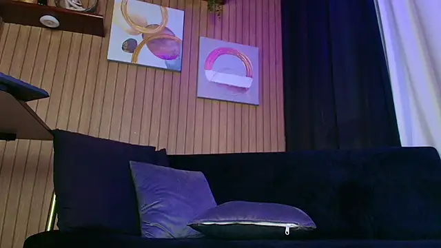 Camila Chainn online show from February 6, 2026, 8:10 am