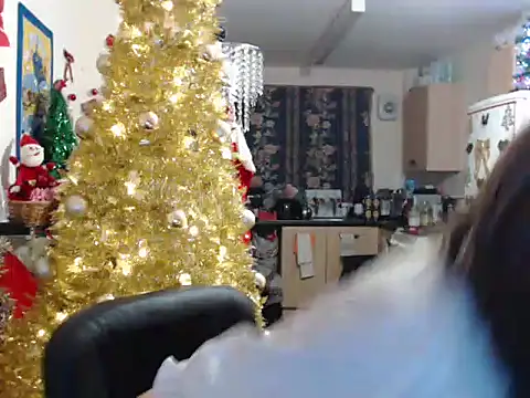 Snapshot of RainBowGirlTs115 chatting on December 18, 2024, 9:08 pm RainBowGirlTs115 online show from December 18, 2024, 9:08 pm