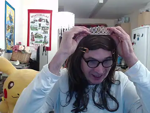 Snapshot of RainBowGirlTs115 chatting on February 19, 2025, 6:43 pm RainBowGirlTs115 online show from February 19, 2025, 6:43 pm