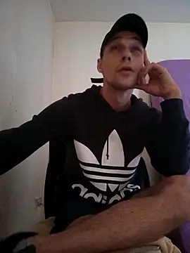 kx93 online show from November 2, 2025, 1:05 pm