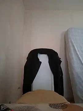 kx93 online show from December 14, 2025, 10:43 am