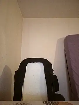 kx93 online show from November 10, 2025, 5:12 am