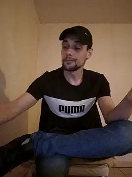 kx93 online show from February 3, 2026, 5:05 am