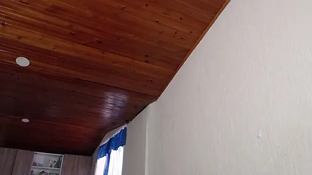 Snapshot of Cuty_sexy_hot chatting on October 12, 2025, 11:11 am Cuty sexy hot online show from October 12, 2025, 11:11 am