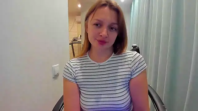 realfairy online show from October 6, 2025, 9:59 pm