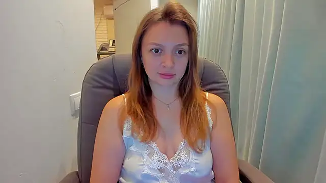 realfairy online show from November 3, 2025, 8:12 pm