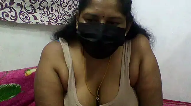 Snapshot of selharsha chatting on March 1, 2025, 7:04 pm selharsha online show from March 1, 2025, 7:04 pm