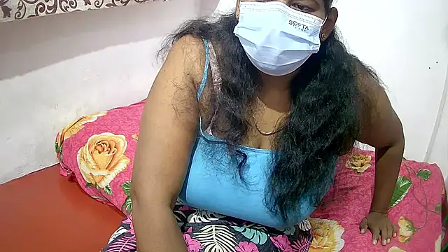 Snapshot of selharsha chatting on October 22, 2025, 6:51 pm selharsha online show from October 22, 2025, 6:51 pm