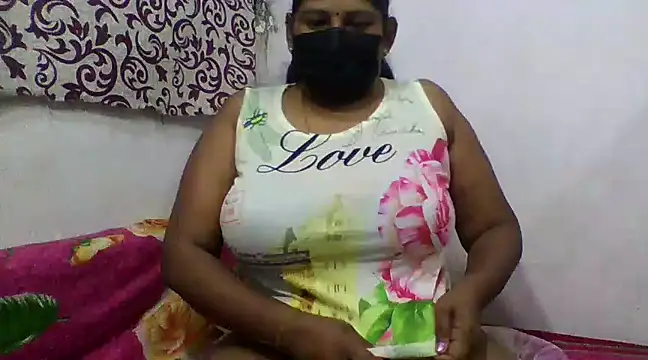 Snapshot of selharsha chatting on March 1, 2025, 10:10 pm selharsha online show from March 1, 2025, 10:10 pm