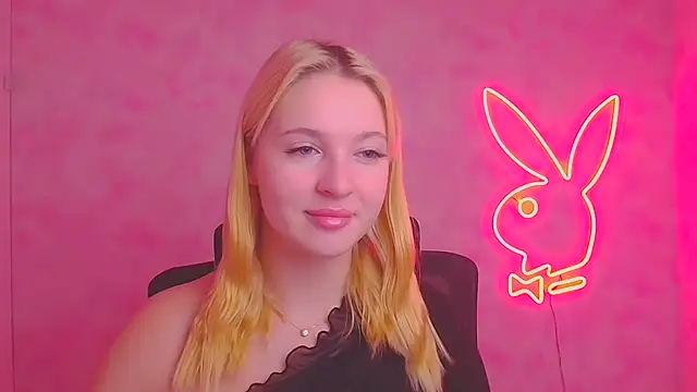 Milka kiss  online show from November 8, 2025, 12:20 pm