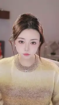 Qiaoqiao  online show from December 19, 2025, 4:31 pm