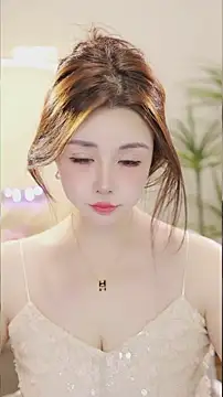 Qiaoqiao  online show from March 7, 2026, 1:49 pm