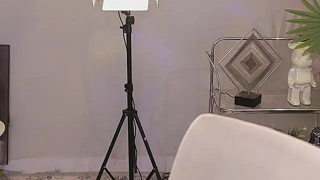 Qiaoqiao  online show from January 16, 2026, 4:00 pm