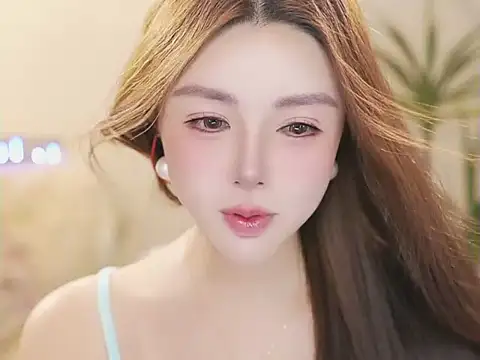 Snapshot of Qiaoqiao_ chatting on June 9, 2026, 4:08 pm Qiaoqiao online show from June 9, 2026, 4:08 pm