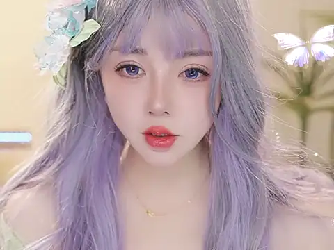 Qiaoqiao  online show from April 4, 2026, 6:20 am