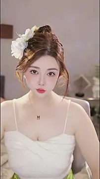 Qiaoqiao  online show from February 14, 2026, 7:52 am