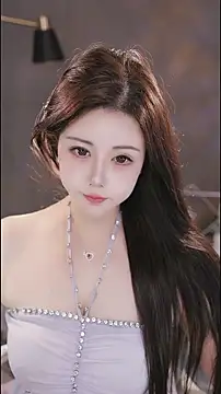 Qiaoqiao  online show from November 6, 2025, 12:20 pm