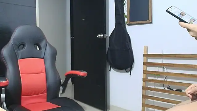 Haruto2001 online show from February 14, 2025, 4:04 am