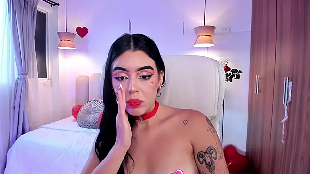 zoee jackson online show from February 14, 2025, 10:25 pm