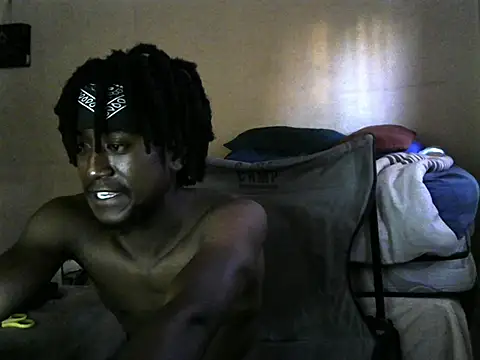 Snapshot of Hentaii001 chatting on December 10, 2024, 4:34 am Hentaii001 online show from December 10, 2024, 4:34 am