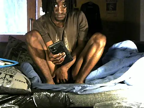 Snapshot of Hentaii001 chatting on October 30, 2025, 4:55 am Hentaii001 online show from October 30, 2025, 4:55 am