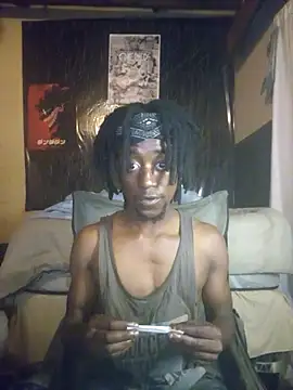 Snapshot of Hentaii001 chatting on October 14, 2025, 2:56 am Hentaii001 online show from October 14, 2025, 2:56 am