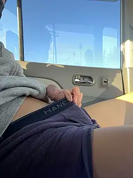 Snapshot of takuyapp chatting on November 19, 2025, 10:54 pm takuyapp online show from November 19, 2025, 10:54 pm