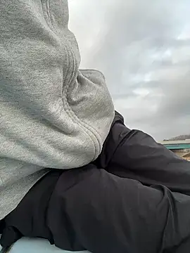 Snapshot of takuyapp chatting on February 23, 2026, 10:21 pm takuyapp online show from February 23, 2026, 10:21 pm