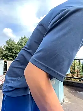 Snapshot of takuyapp chatting on September 15, 2025, 12:44 am takuyapp online show from September 15, 2025, 12:44 am