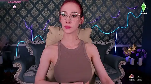 Snapshot of Evelyn_Rush chatting on November 3, 2025, 10:30 am Evelyn Rush online show from November 3, 2025, 10:30 am