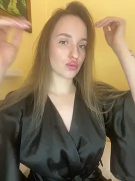 EdnaBradley online show from February 14, 2026, 12:16 pm