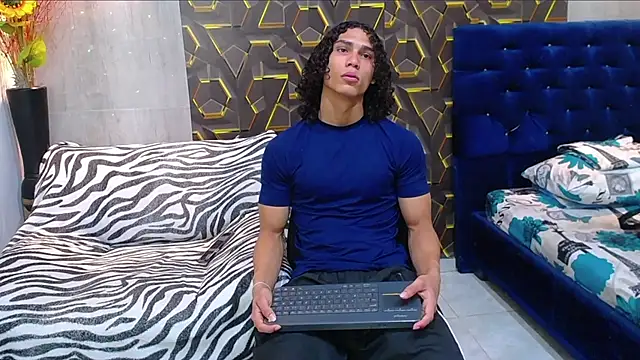 Snapshot of nazper chatting on September 15, 2025, 3:45 pm nazper online show from September 15, 2025, 3:45 pm