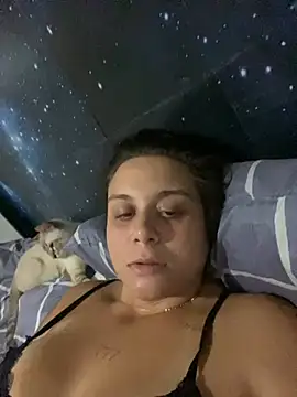 Snapshot of dan_pires chatting on January 18, 2025, 12:02 am dan pires online show from January 18, 2025, 12:02 am