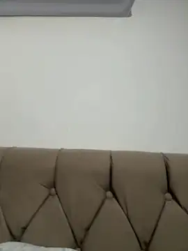 palomamoraid online show from January 14, 2025, 2:50 am