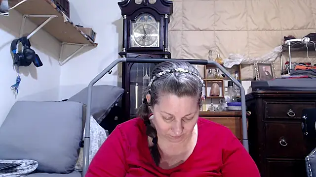 ladyscarlotta online show from September 19, 2025, 4:00 pm