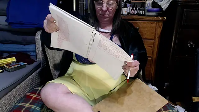 ladyscarlotta online show from February 23, 2025, 6:34 pm