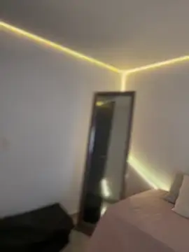 AmmyCollinsW online show from October 8, 2025, 7:58 pm