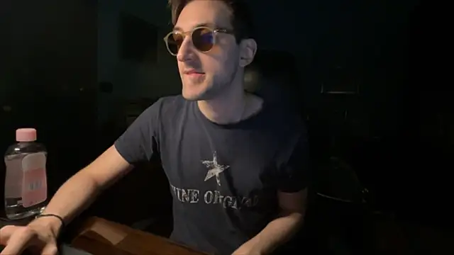 Snapshot of Stefisexy91 chatting on February 27, 2026, 6:30 pm Stefisexy91 online show from February 27, 2026, 6:30 pm