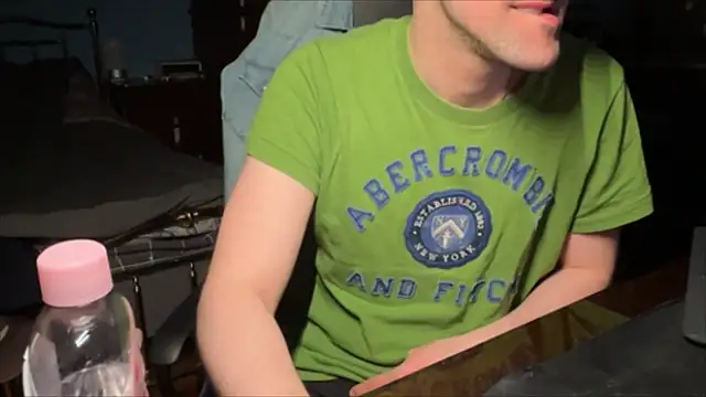 Snapshot of Stefisexy91 chatting on March 31, 2026, 7:49 pm Stefisexy91 online show from March 31, 2026, 7:49 pm