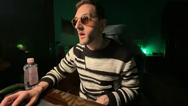 Snapshot of Stefisexy91 chatting on February 21, 2026, 6:21 pm Stefisexy91 online show from February 21, 2026, 6:21 pm