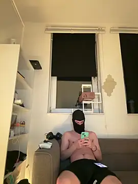 gostos  oo online show from February 2, 2026, 4:11 am