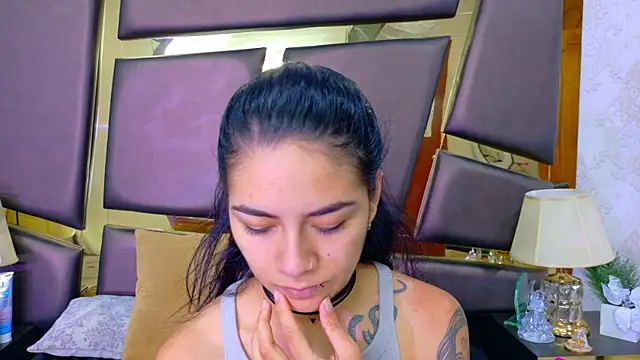 NicoleEsposito online show from March 23, 2026, 12:27 pm