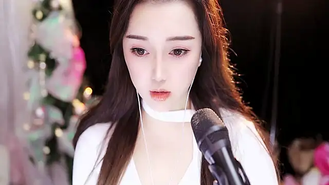 Yulia-1Z online show from December 17, 2024, 5:40 am