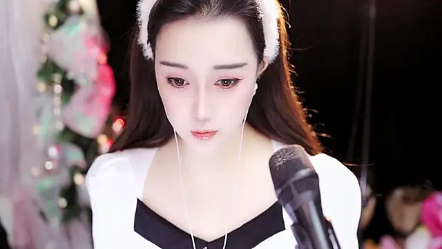 Yulia-1Z online show from December 18, 2024, 1:15 am