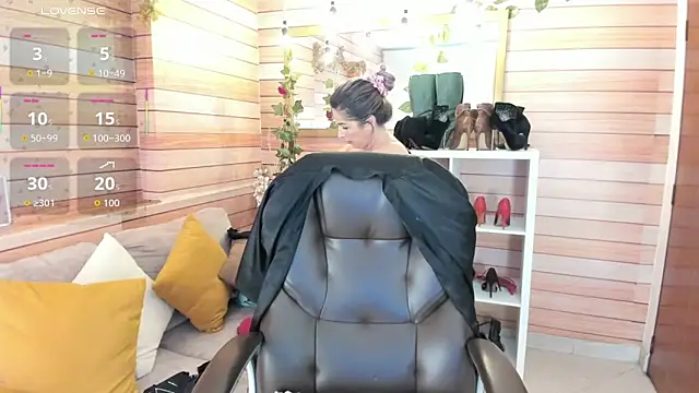 Victoria collins 1 online show from March 5, 2026, 12:13 pm